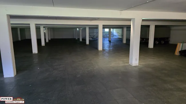 Tiefgaragenstellplätze zur Miete!! - Bild