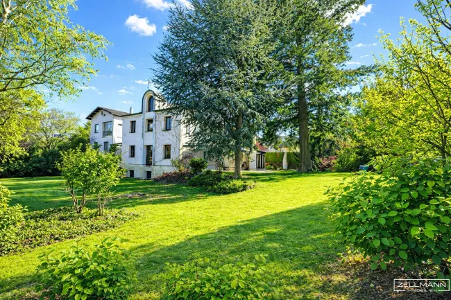 Exklusives Wohnen in Hietzing – Großzügiges Haus mit Gartenidylle und Privatsphäre | ZELLMANN IMMOBILIEN - Bild