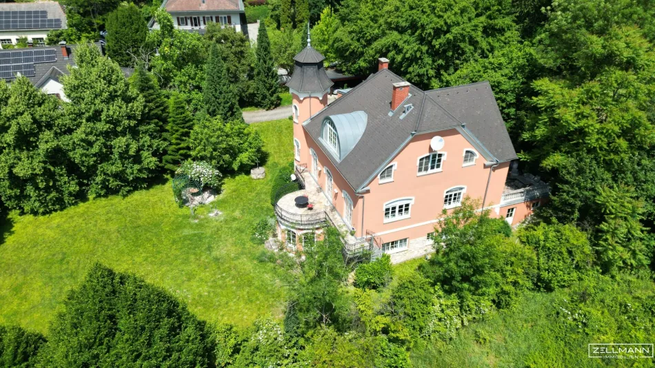 Luxusvilla mit historischem Charme und modernem Komfort in Hartberg | ZELLMANN IMMOBILIEN - Bild
