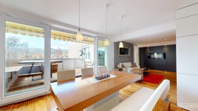 PERNITZ | Moderne, luxuriöse Wohlfühlwohnung | inkl. Tiefgaragenplatz und moderner Möblierung | ZELLMANN IMMOBILIEN - Bild