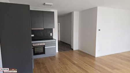 Gartenwohnung! Kleiner Wohnblock!