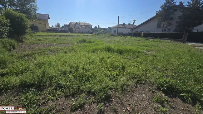 Attraktives Baugrundstück für Ihr Eigenheim oder als Geldparkplatz ! - Titelbild