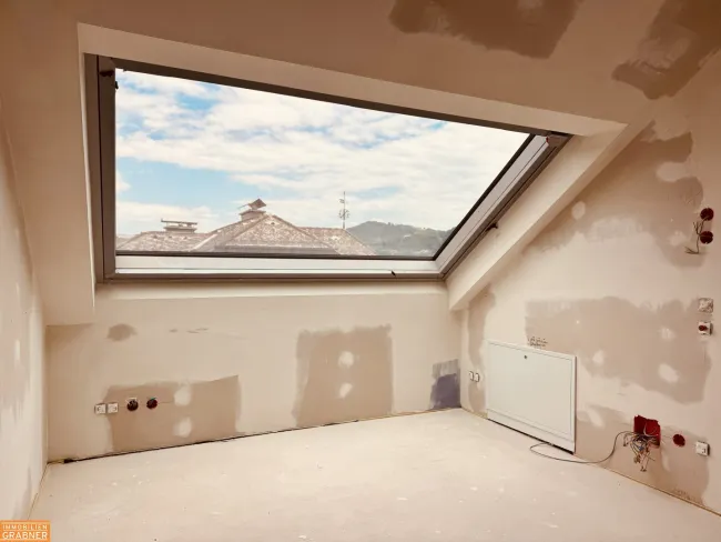 Kompaktes Penthouse in unmittelbarer Seenähe in Gmunden - Bild