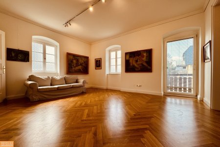 Gründerzeit Stadthaus in zentraler Lage von Gmunden, Erstbezug nach Sanierung, auch für Bauträger geeignet