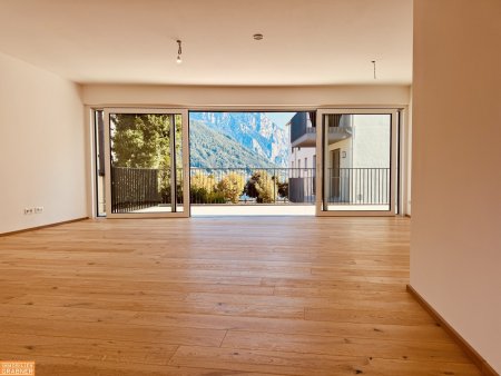 Exklusive 4-Zimmer-Architektenwohnung mit Panoramaterrasse in Gmunden