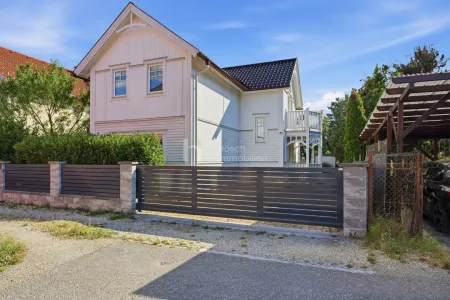 Familienhaus in ruhiger Sackgasse mit Photovoltaik, großem Keller & Jacuzzi