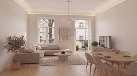 Provisionsfrei: 4-Zimmer-Altbau-Erstbezug beim Schloss Belvedere