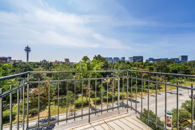 Exklusiv im Fasanviertel - ​​​​​​​stilvolle 3-Z-Whng mit Balkon | zwischen Schloss Belvedere und Schweizergarten - Bild