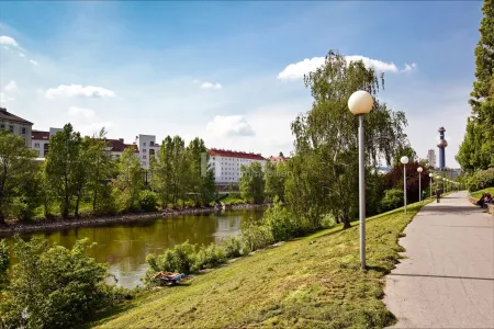 31 LOYAL STREET - hochwertig | innovativ | nachhaltig