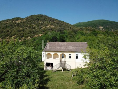 Private Mountain Retreat nahe Tirana – 3.900 m² Grundstück mit spektakulärer Panoramalage