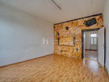 Großzügige Altbauwohnung zum Renovieren – zentrale Lage in Wien 16 (U3 Ottakring)