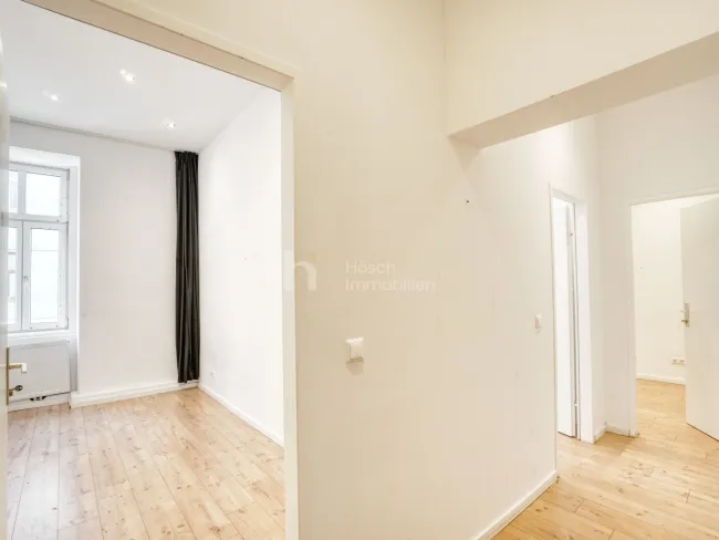 Stilvolles Wohnprojekt in 1020 Wien – Altbauflair & modernes Dachgeschoss - Bild