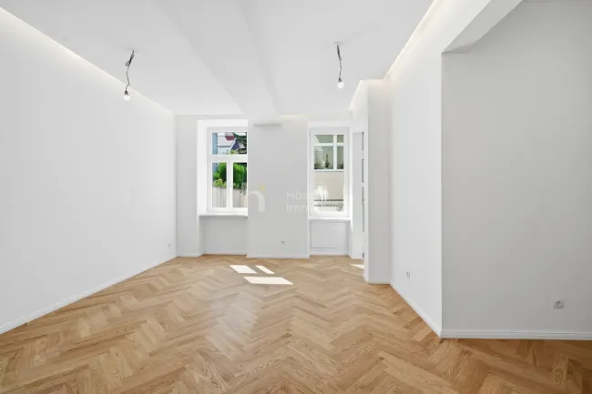 Erstbezug nach Kernsanierung | 3-Zimmer-Schmuckstück mit Balkon und 360° Rundgang - Bild