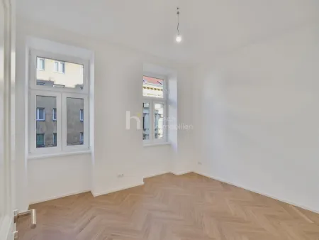 Moderne Erstbezug-Altbauwohnung in begehrter Lage