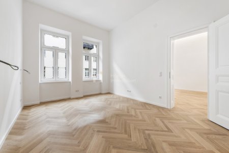 3-Zimmer-Altbautraum beim Augarten!