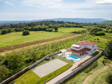 Neues Passivhaus in absoluter Ruhelage