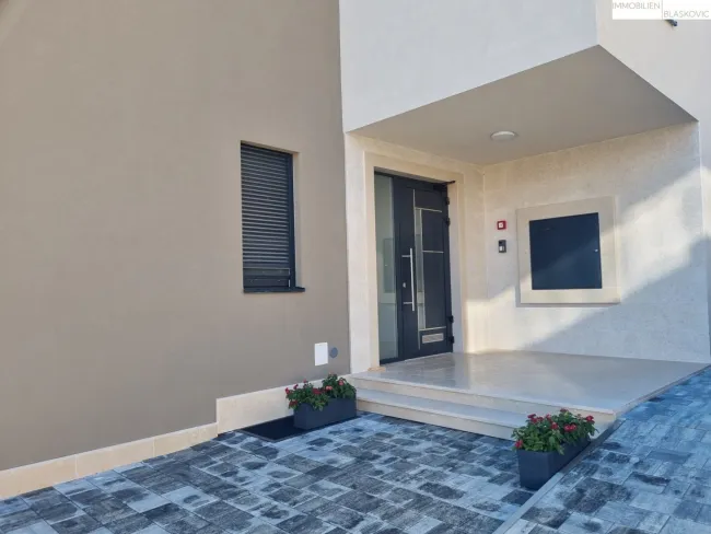 Exklusive Maisonette mit Meerblick - Luxuriöses Wohnen in Tar - Bild