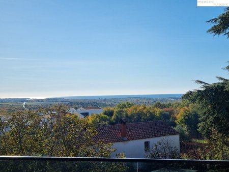Exklusive Maisonette mit Meerblick - Luxuriöses Wohnen in Tar