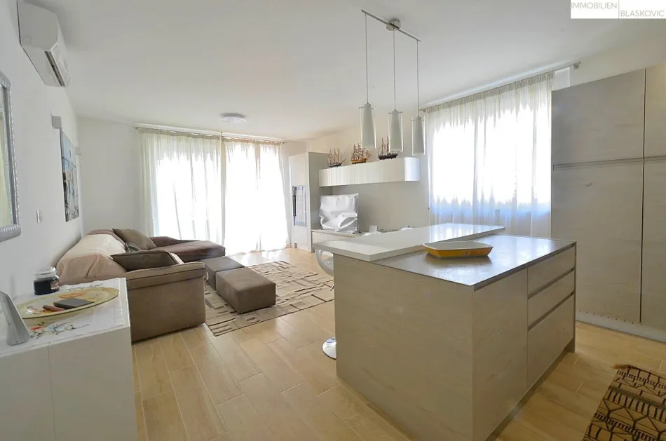 Traumhafte Wohnung in Novigrad - Terrasse & Meerblick - Bild
