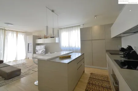 Traumhafte Wohnung in Novigrad - Terrasse & Meerblick