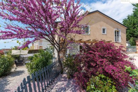 Villa mit Pool in Poreč - Luxuriöses Wohnen auf 180m²