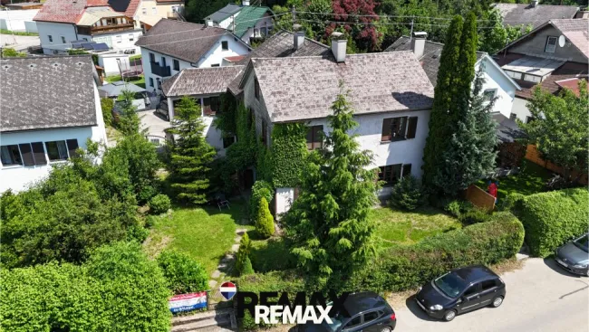 Einfamilienhaus mit Garten in attraktiver Lage von Attnang-Puchheim zu kaufen - Titelbild