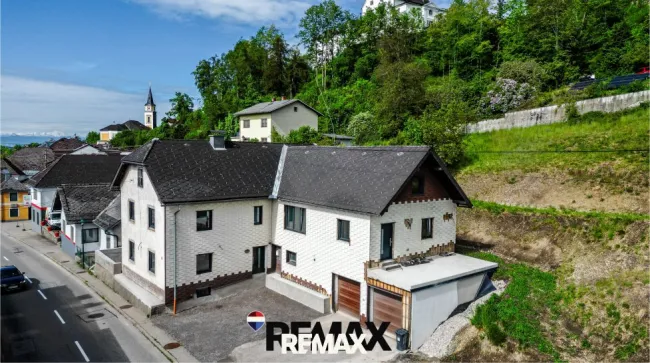 Mehrparteienwohnhaus mit 3 getrennten Wohneinheiten & Panoramaaussicht in Wolfsegg am Hausruck - Titelbild