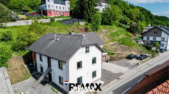 Mehrparteienwohnhaus mit 3 getrennten Wohneinheiten & Panoramaaussicht in Wolfsegg am Hausruck - Bild