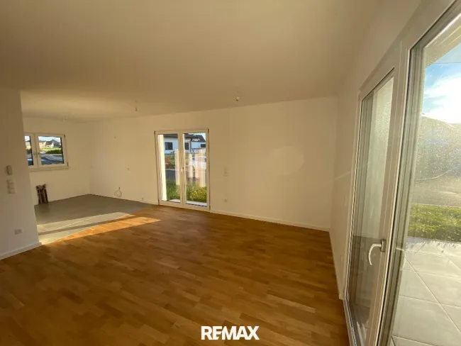 offenes Kochen-Essen-Wohnen "Musterhaus"