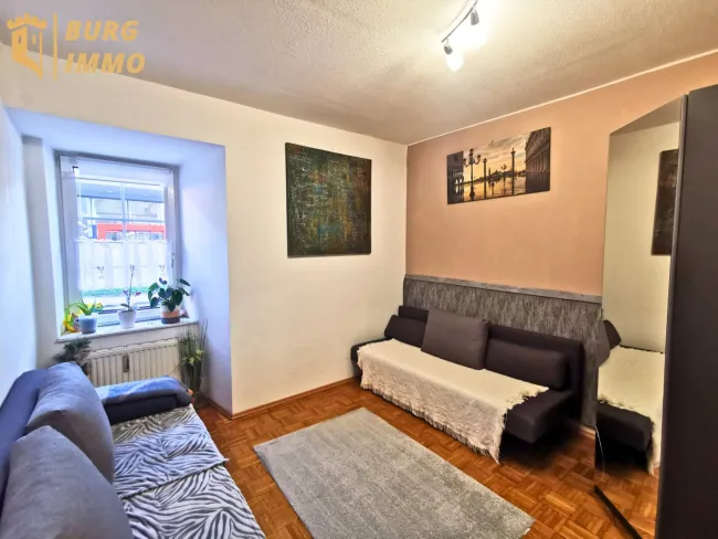 Ein Ort zum Wohlfühlen – 3-Zimmer-Wohnung mit sonnigem Garten, Bergblick und eigenem Parkplatz - Bild