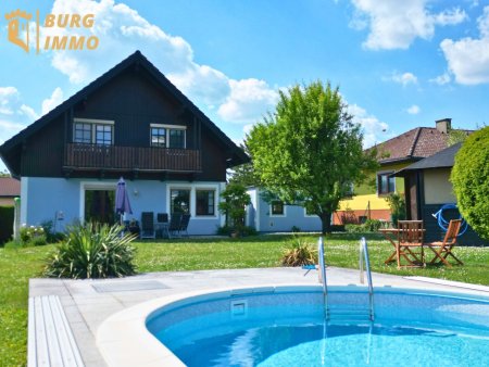 Ein Zuhause mit Urlaubsgefühl – Garten, Pool und viel Platz zum Ankommen.