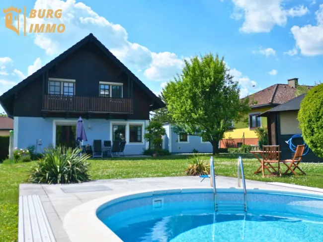 Ein Zuhause mit Urlaubsgefühl – Garten, Pool und viel Platz zum Ankommen. - Titelbild