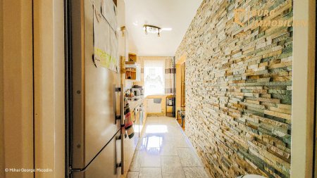 Renovierte Familienwohnung mit 3 Zimmern_ Loggia, Kinderspielplatz und U-Bahn-Nähe in 1200 Wien - Perfekt für Familien!