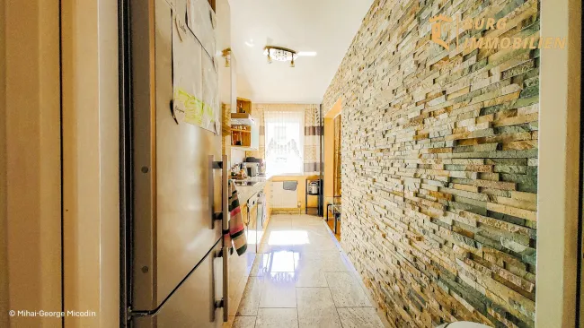 Renovierte Familienwohnung mit 3 Zimmern_ Loggia, Kinderspielplatz und U-Bahn-Nähe in 1200 Wien - Perfekt für Familien! - Bild