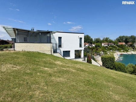 Wohnen am Wasser - ca. 189 m² Wohnfläche & direkter Seezugang auf Pachtgrund!
