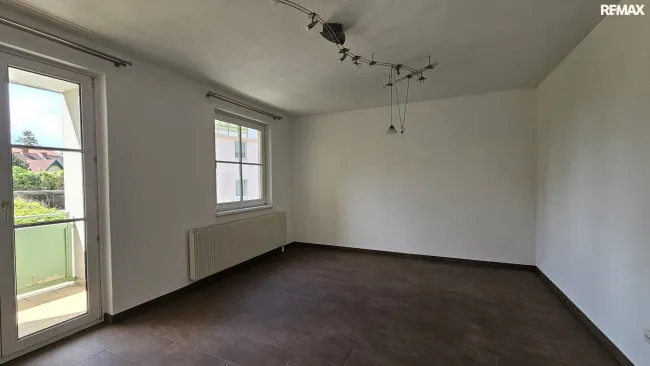 Traumhafte 3-Zimmer-Wohnung im Herzen von Wiener Neustadt – nur 189.000 € inkl. Loggia & Tiefgaragenplatz! - Bild