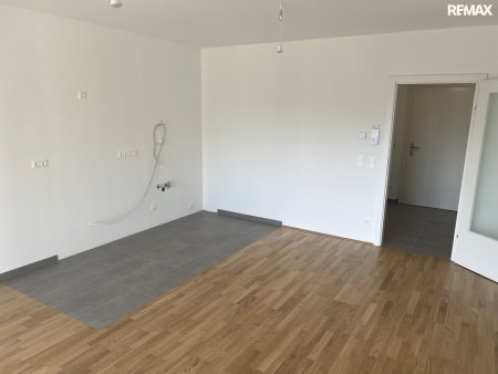 „Komfortables Wohnen in Wiener Neustadt: 1 Zimmer, Loggia & Co.!“