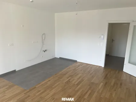 „Komfortables Wohnen in Wiener Neustadt: 1 Zimmer, Loggia & Co.!“