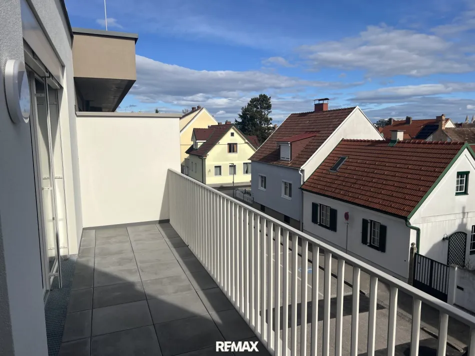 Anleger aufgepasst! Zehnerviertel - Loggia und modernste Ausstattung! Erstbezug! - Titelbild