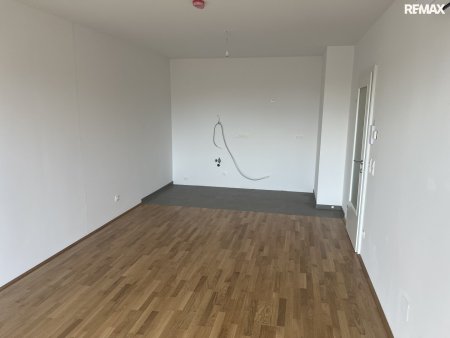 Loggiawohnung im Zehnerviertel! Klimaanlage, 2 Zimmer und Erstbezug!