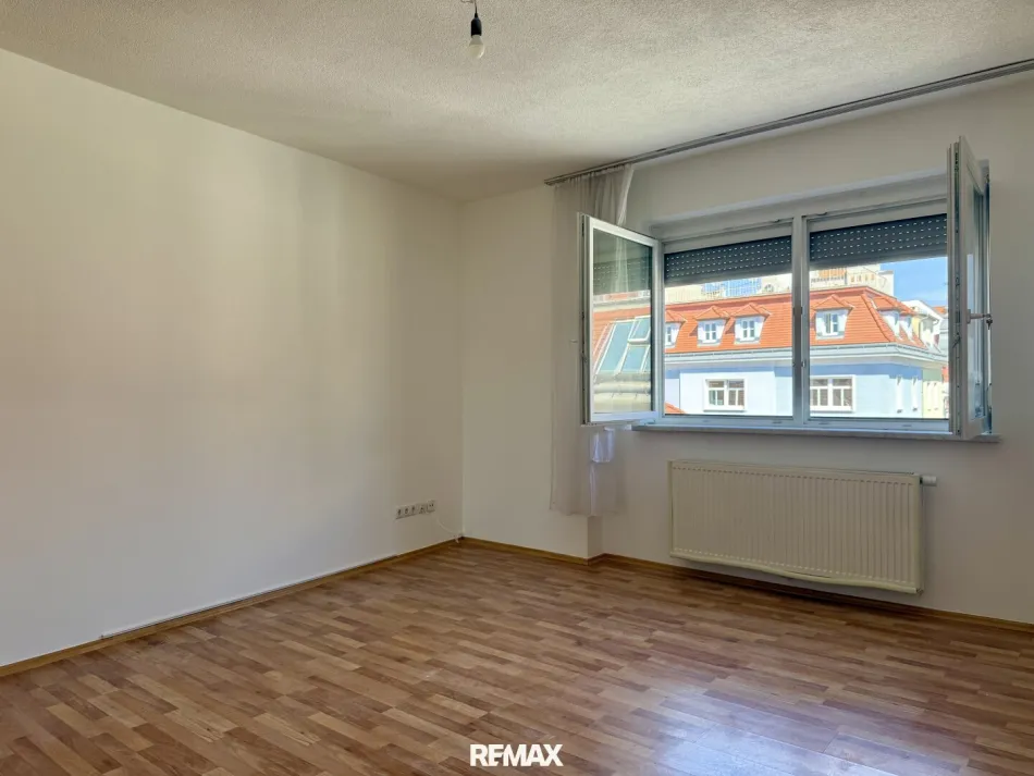 Domblick – helle 3Z-Wohnung auf ca. 82m² Wfl. inkl. anmietbarem Parkplatz zu kaufen! - Bild