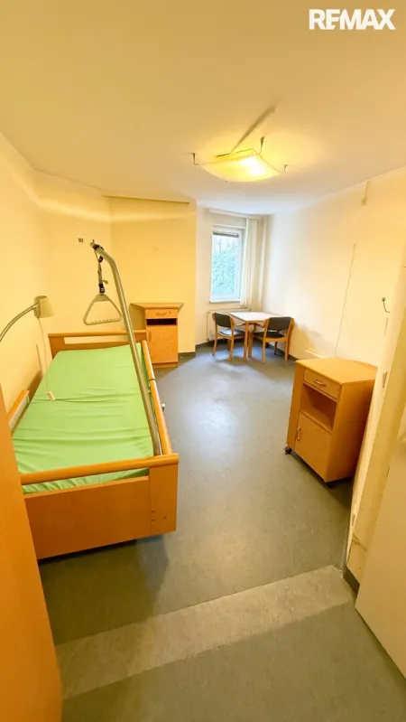 Charmante Garçonnière: 24m² in Wiener Neustadt, mit Aufzug, exklusive Nutzung des Innenhofs – nur €75.474! - Bild