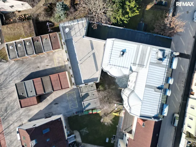 Charmante Garçonnière: 24m² in Wiener Neustadt, mit Aufzug, exklusive Nutzung des Innenhofs – nur €75.474! - Titelbild