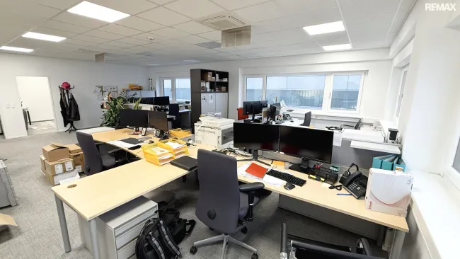 Workbase - 100 m² Büro im 1. OG - Bild