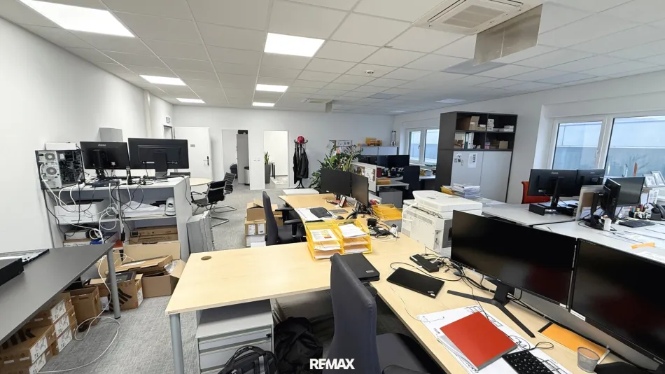Workbase - 100 m² Büro im 1. OG - Bild