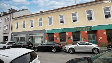Bestandsfreies Zinshaus in Wiener Neustadt – Sanierungsobjekt mit Renditepotenzial und Bebauungsstudie