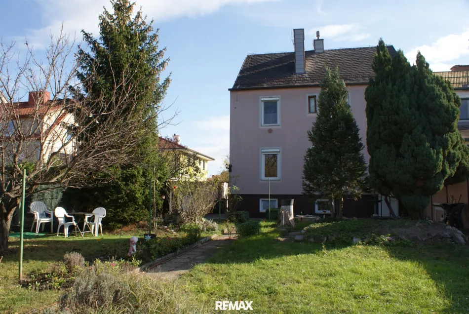 Investition in die Zukunft! Mehrfamilienhaus in Nähe zum Zehnerviertel! - Titelbild