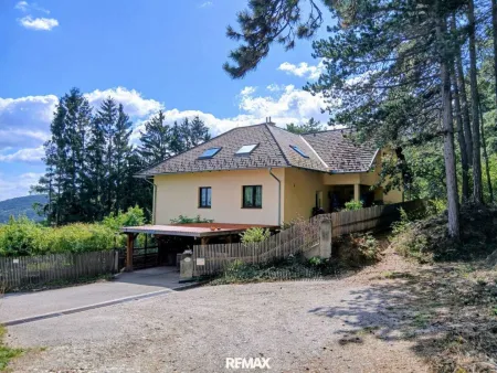 Hohe Wand - Einfamilienhaus mit 3 Wohneinheiten auf 1.100 m² Grund!