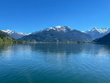 Der Zeller See mit Kitzsteinhorn