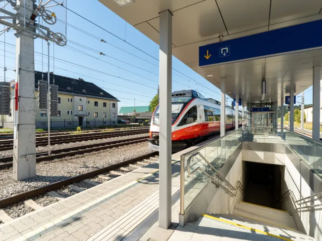 Kurzer Weg zum Bahnhof